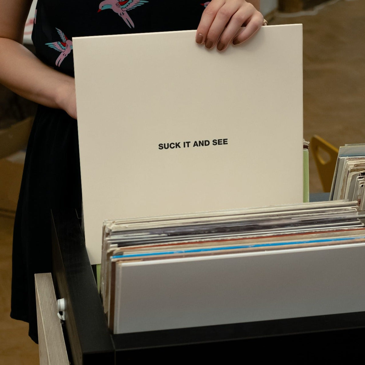 Arctic Monkeys - Suck It And See - {vinyl LP}