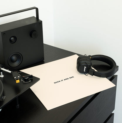 Arctic Monkeys - Suck It And See - {vinyl LP}