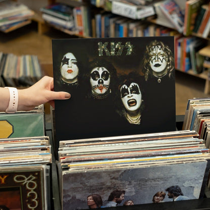 Kiss - Kiss - {vinyl LP}