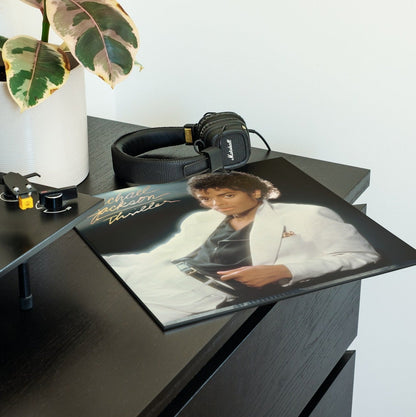 Michael Jackson - Thriller - {vinyl LP}