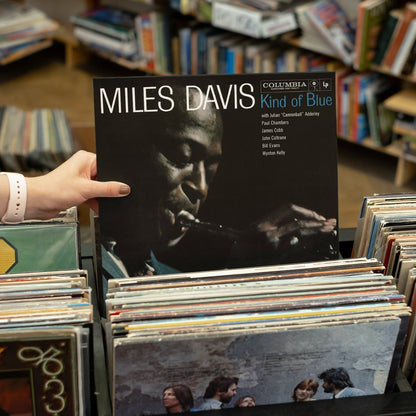 Miles Davis – Kind Of Blue – {vinyl LP}