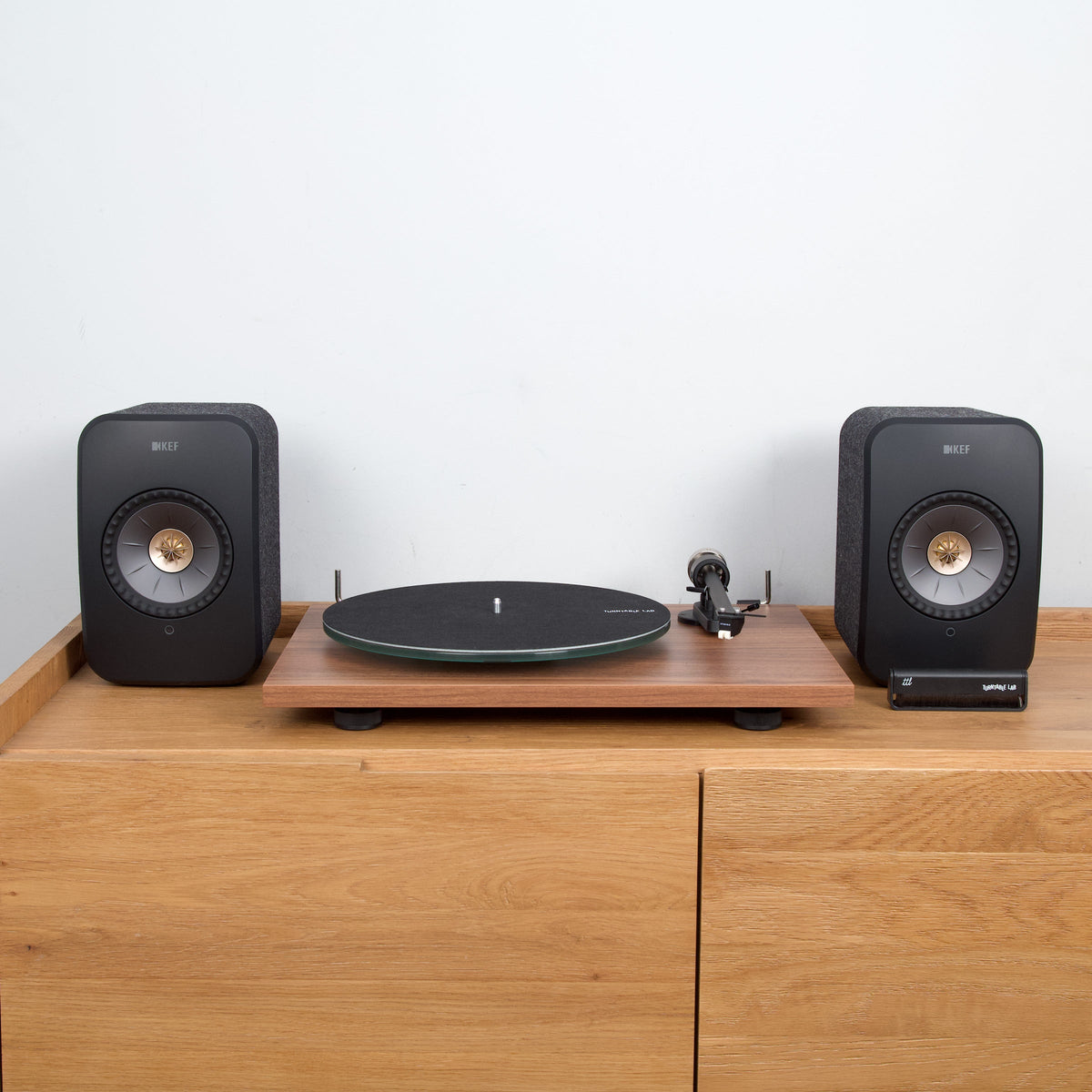 Pro-Ject: T2 Super Phono / KEF LSX II / Turntable Package