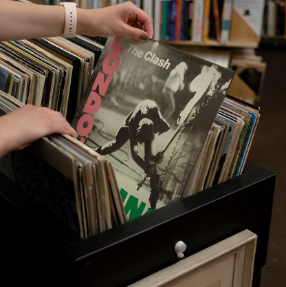 The Clash - London Calling - {vinyl LP}